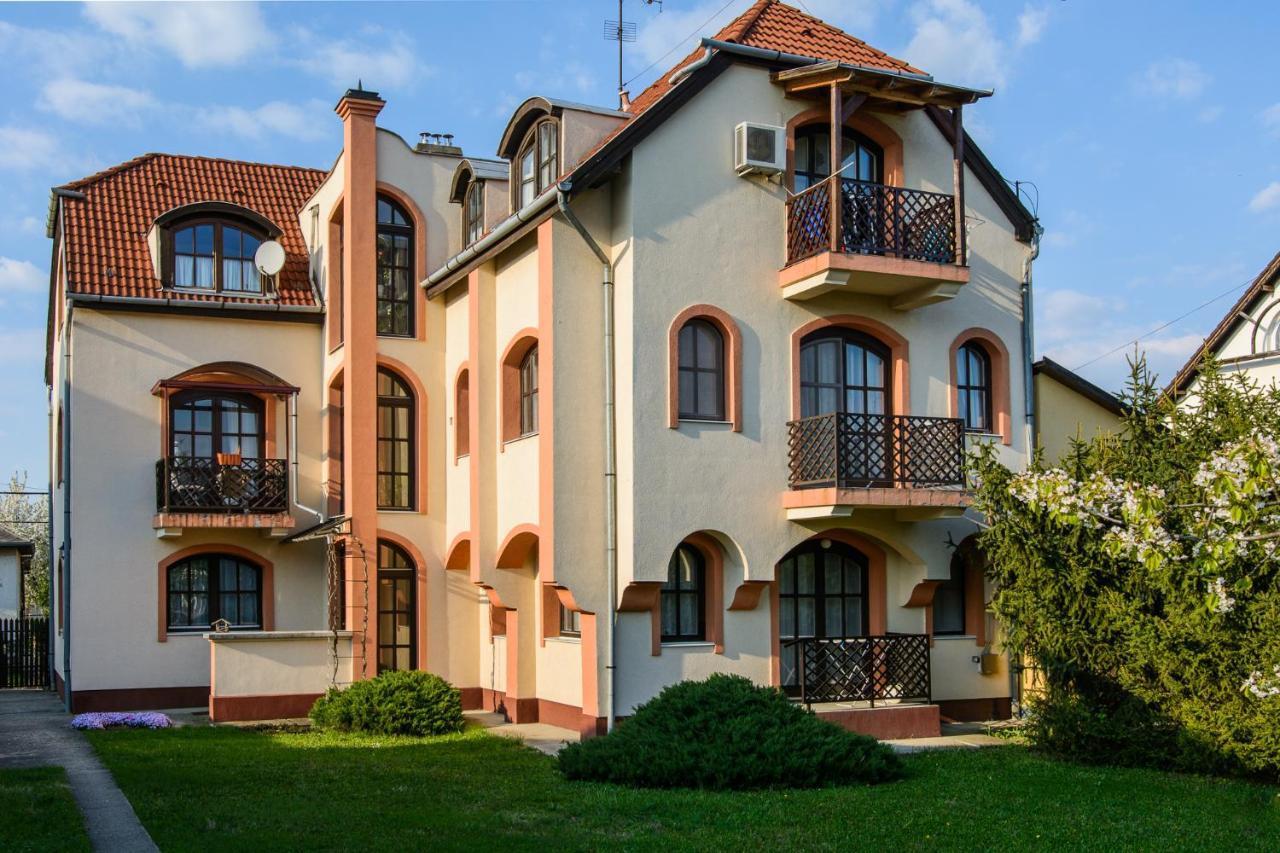 Apartament Mi12 Eger Zewnętrze zdjęcie